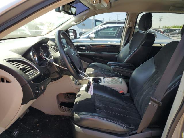 Photo 7 from auction – 2016 CHRYSLER TOWN & COU with VIN 2C4RC1JG9GR121416
