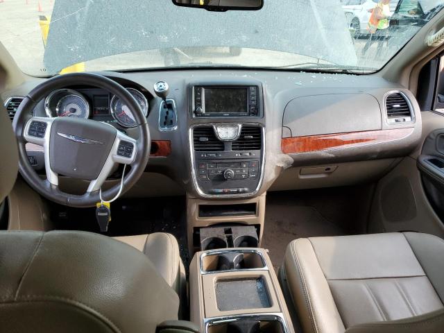 Photo 8 from auction – 2015 CHRYSLER TOWN & COU with VIN 2C4RC1BG2FR514767