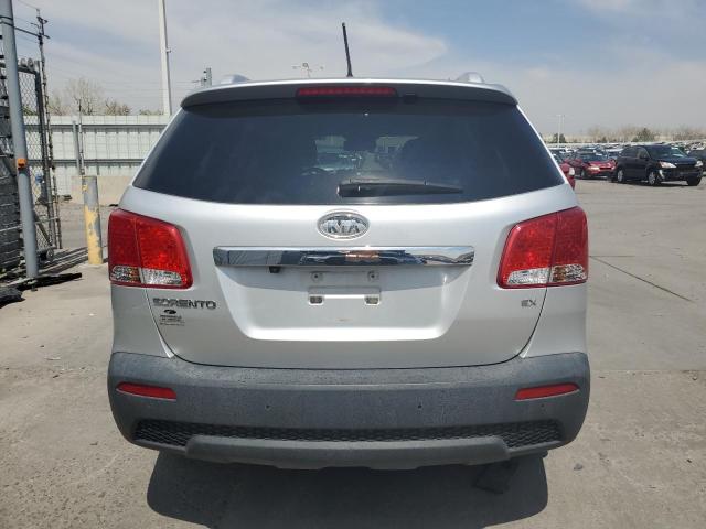 Photo 6 from auction – 2011 KIA SORENTO EX with VIN 5XYKUDA15BG013450