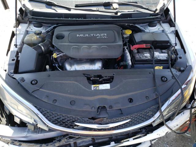Photo 11 from auction – 2015 CHRYSLER 200 LIMITE with VIN 1C3CCCAB7FN663233