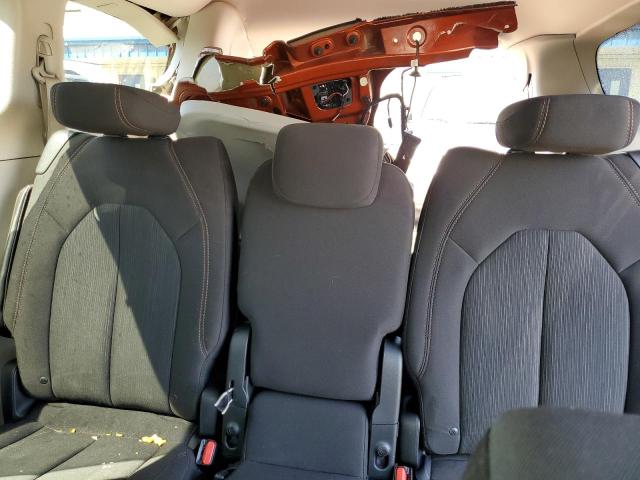 Photo 10 from auction – 2018 CHRYSLER PACIFICA T with VIN 2C4RC1FG1JR158086