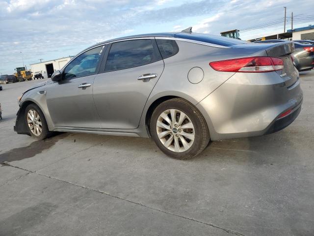 Photo 2 from auction – 2017 KIA OPTIMA LX with VIN 5XXGT4L33HG139035