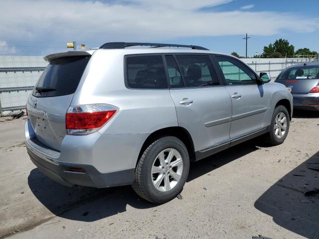 Photo 3 from auction – 2011 TOYOTA HIGHLANDER with VIN 5TDBK3EHXBS043439