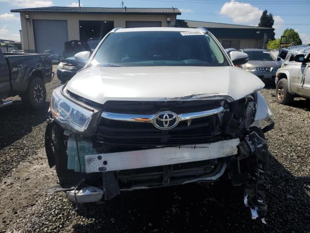 Photo 5 from auction – 2014 TOYOTA HIGHLANDER with VIN 5TDDKRFHXES023979
