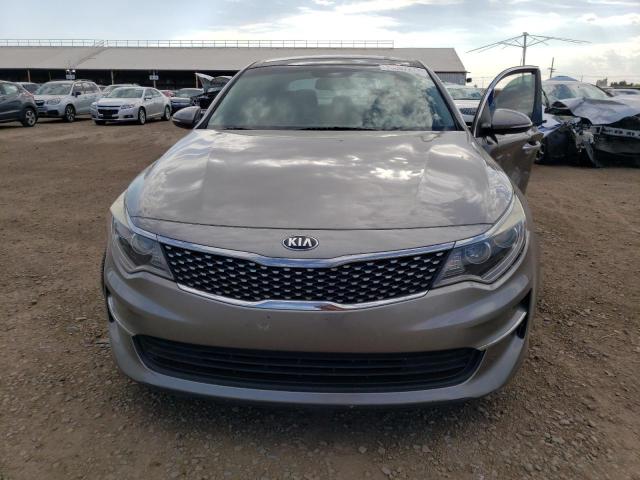 صورة رقم 5 من المزاد - 2016 KIA OPTIMA EX مع VIN 5XXGU4L32GG008478