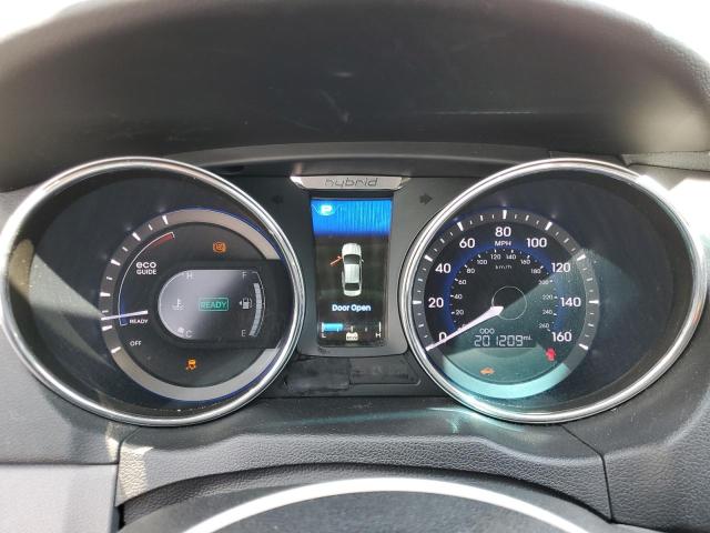 Photo 9 from auction – 2015 HYUNDAI SONATA HYB with VIN KMHEC4A42FA139440