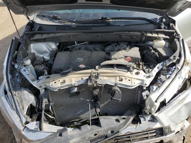 Photo 12 from auction – 2018 TOYOTA HIGHLANDER with VIN 5TDJZRFH6JS559076