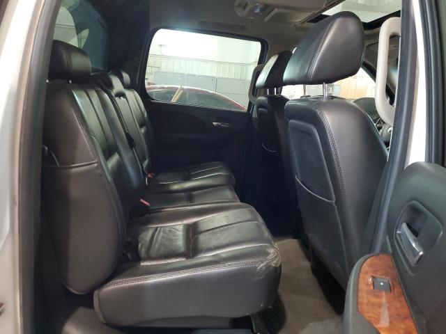 Photo 10 from auction – 2007 CHEVROLET AVALANCHE with VIN 3GNFK12327G285718