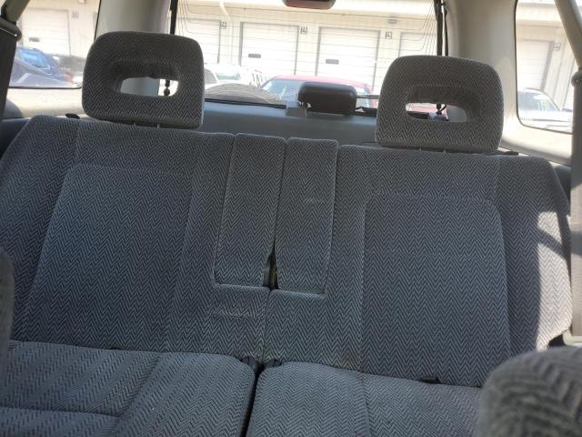 Photo 10 from auction – 1998 HONDA CR-V EX with VIN JHLRD186XWC032880