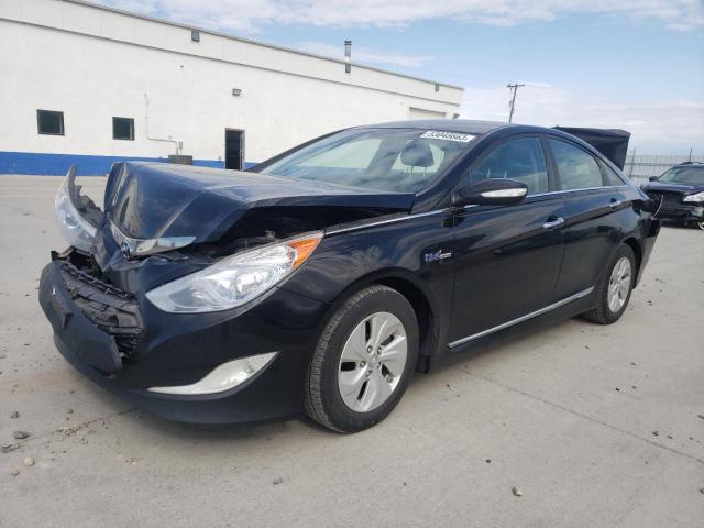 HYUNDAI SONATA HYB 2015 with VIN KMHEC4A45FA128447 - Photo from auction
