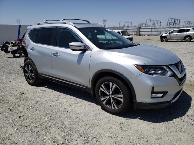 Photo 4 from auction – 2017 NISSAN ROGUE S with VIN 5N1AT2MT0HC863799