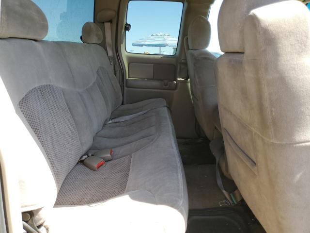 Photo 10 from auction – 2001 CHEVROLET SILVERADO with VIN 2GCEC19T611246783