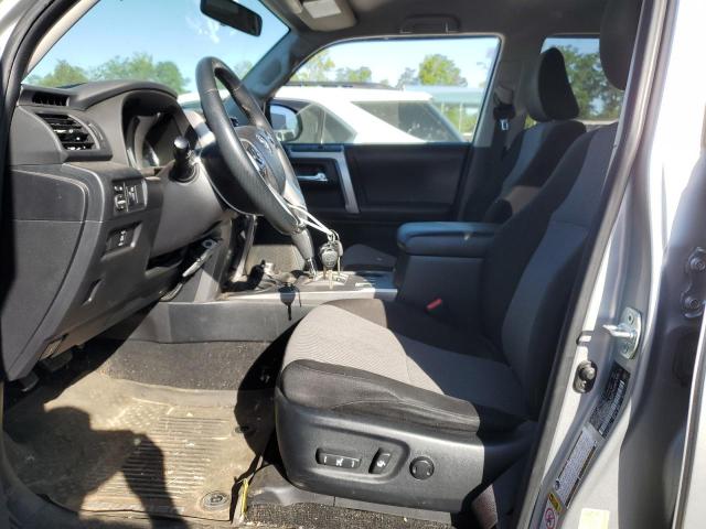 Photo 7 from auction – 2016 TOYOTA 4RUNNER SR with VIN JTEBU5JR2G5404675