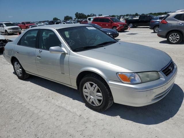 Photo 4 from auction – 2001 TOYOTA CAMRY CE with VIN 4T1BG22K61U796791