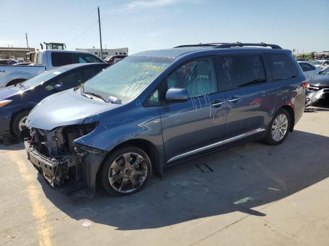 TOYOTA SIENNA XLE 2017 with VIN 5TDDZ3DC5HS184969 - Photo from auction