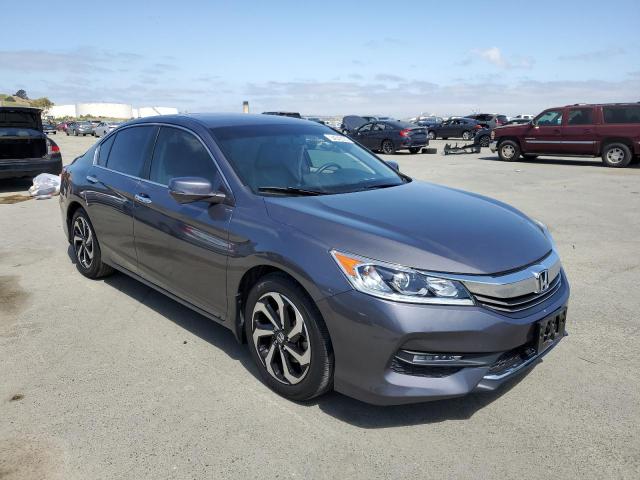 Photo 4 from auction – 2017 HONDA ACCORD EXL with VIN 1HGCR2F87HA043995