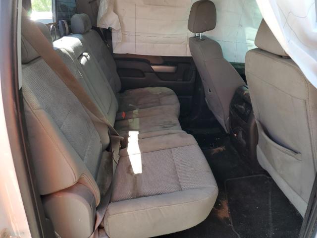 Photo 10 from auction – 2016 CHEVROLET SILVERADO with VIN 3GCUKREC7GG352999