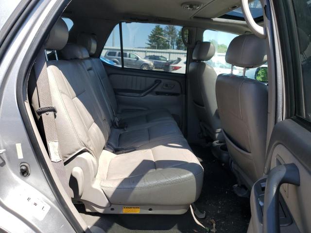 Photo 11 from auction – 2001 TOYOTA SEQUOIA with VIN 5TDBT48A21S036615