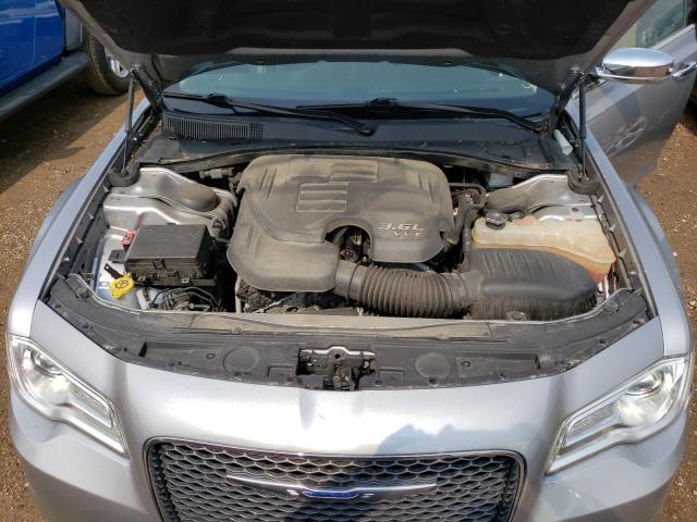 Photo 11 from auction – 2018 CHRYSLER 300 LIMITE with VIN 2C3CCAKG9JH268051