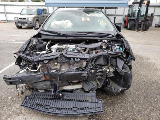 Photo 5 from auction – 2018 TOYOTA COROLLA L with VIN 5YFBURHEXJP767962