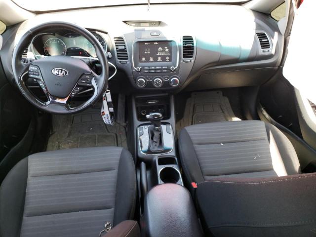 Photo 8 from auction – 2017 KIA FORTE LX with VIN 3KPFL4A78HE088934