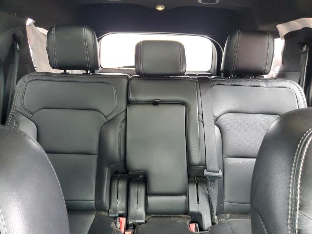 Zdjęcie 10 z aukcji – 2017 FORD EXPLORER L z VIN 1FM5K7F86HGD34411