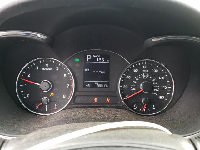 Photo 9 from auction – 2017 KIA FORTE LX with VIN 3KPFK4A78HE123586