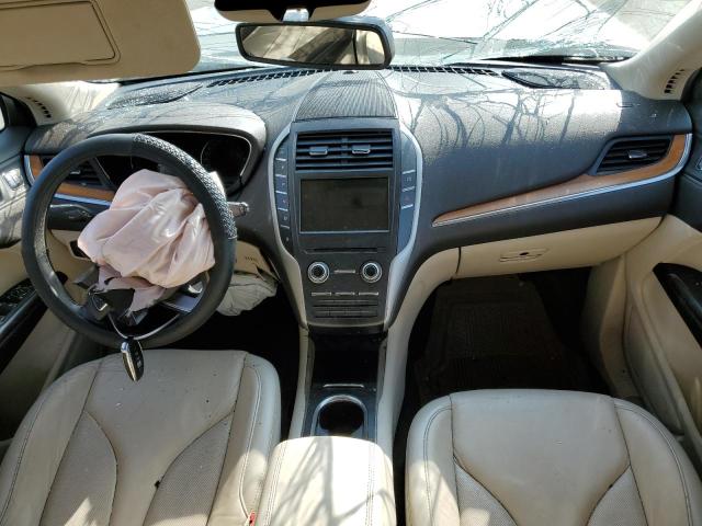 Photo 8 from auction – 2017 LINCOLN MKC SELECT with VIN 5LMCJ2D93HUL16455