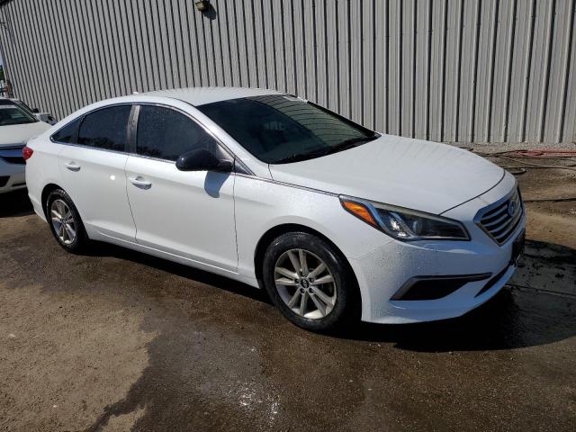 Photo 4 from auction – 2016 HYUNDAI SONATA SE with VIN 5NPE24AF2GH277059