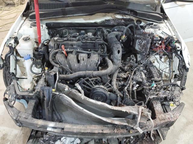 Photo 11 from auction – 2015 KIA OPTIMA LX with VIN KNAGM4A70F5642555