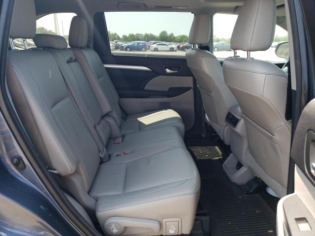 Photo 11 from auction – 2015 TOYOTA HIGHLANDER with VIN 5TDJKRFH7FS129858