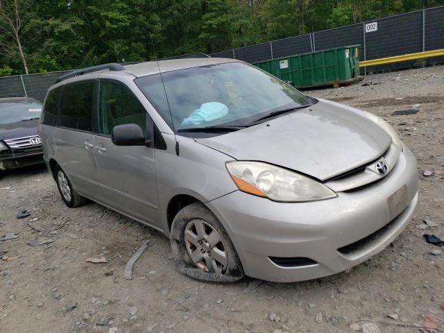 Photo 4 from auction – 2010 TOYOTA SIENNA CE with VIN 5TDKK4CC9AS314339
