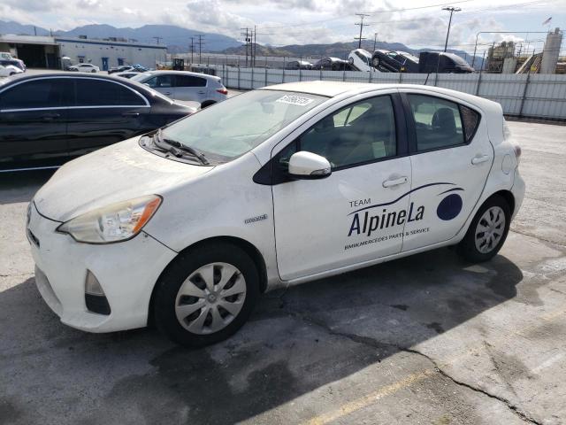 TOYOTA PRIUS C 2014 with VIN JTDKDTB38E1570805 - Photo from auction