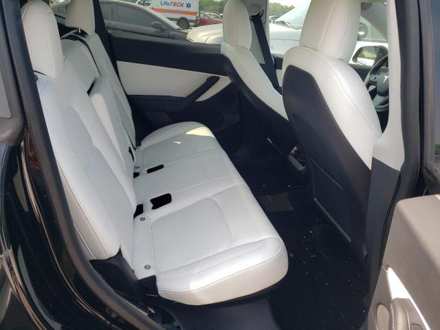 Photo 11 from auction – 2022 TESLA MODEL Y with VIN 7SAYGDEE8NF324822