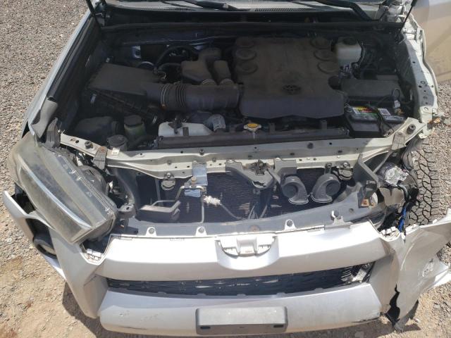 Photo 12 from auction – 2014 TOYOTA 4RUNNER SR with VIN JTEBU5JR9E5190796
