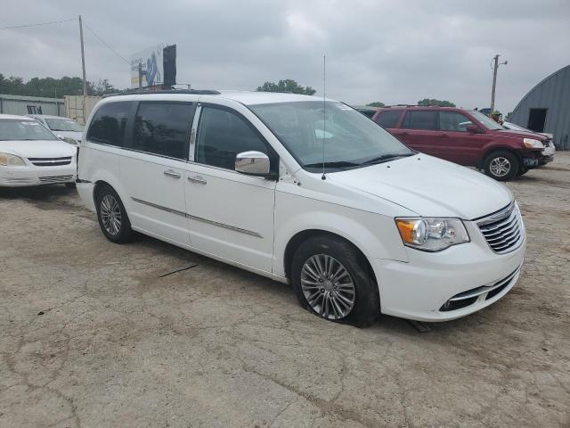 Photo 4 from auction – 2014 CHRYSLER TOWN & COU with VIN 2C4RC1CG3ER248995