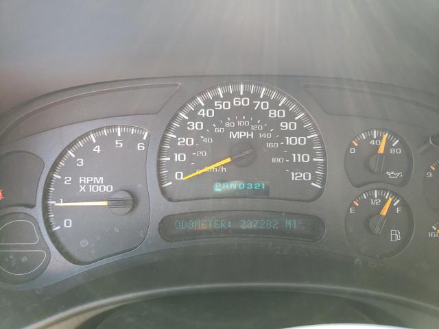 Photo 9 from auction – 2005 CHEVROLET SILVERADO with VIN 2GCEC13T451390587