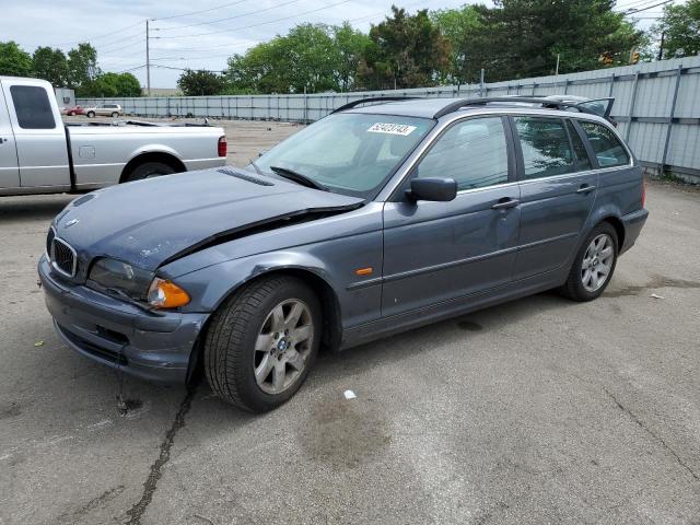 BMW 325 IT 2001 with VIN WBAAW33471ET42291 - Photo from auction