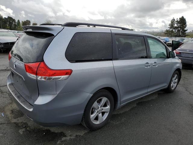 Photo 3 from auction – 2011 TOYOTA SIENNA LE with VIN 5TDKK3DC6BS119423
