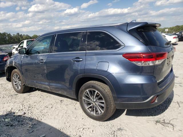 Photo 2 from auction – 2017 TOYOTA HIGHLANDER with VIN 5TDKZRFH0HS509336