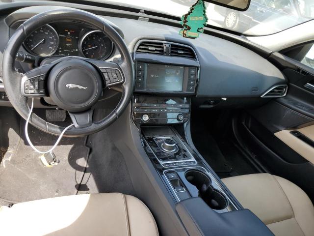 Photo 8 from auction – 2017 JAGUAR XE with VIN SAJAR4BG7HA969099