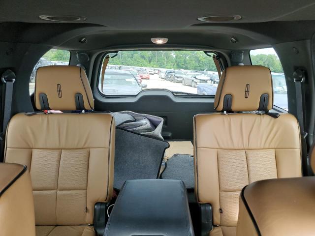 Photo 10 from auction – 2011 LINCOLN NAVIGATOR with VIN 5LMJJ2H57BEJ00642