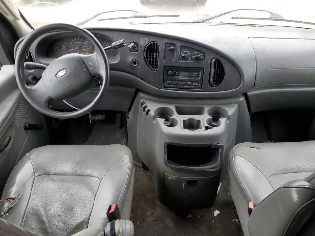 Photo 8 from auction – 2004 FORD ECONOLINE with VIN 1FTNE24W44HA90567