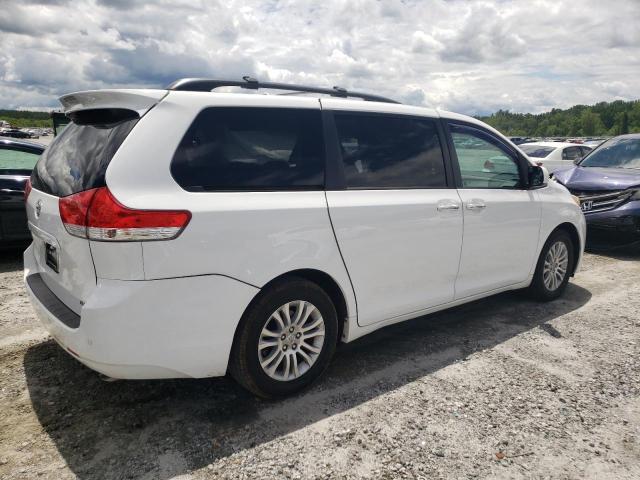 Photo 3 from auction – 2011 TOYOTA SIENNA with VIN 5TDYK3DC1BS113541