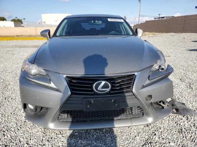 Photo 5 from auction – 2016 LEXUS IS 200T with VIN JTHBA1D22G5023136