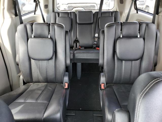 Photo 10 from auction – 2014 CHRYSLER TOWN & COU with VIN 2C4RC1BG8ER383732