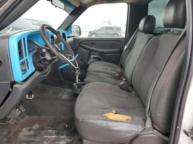 Photo 7 from auction – 2002 CHEVROLET SILVERADO with VIN 1GCEC14V92E131054