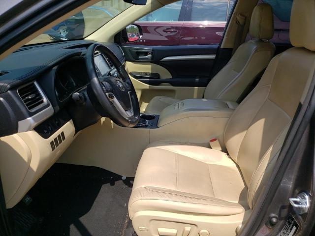 Фото 7 с аукциона – 2017 TOYOTA HIGHLANDER с VIN 5TDKZRFH3HS515115
