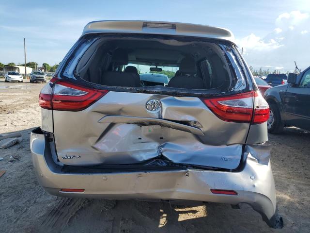 Photo 6 from auction – 2017 TOYOTA SIENNA XLE with VIN 5TDYZ3DC6HS887868