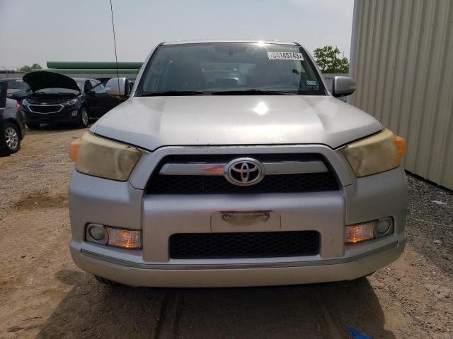 Photo 5 from auction – 2010 TOYOTA 4RUNNER SR with VIN JTEZU5JR2A5002905